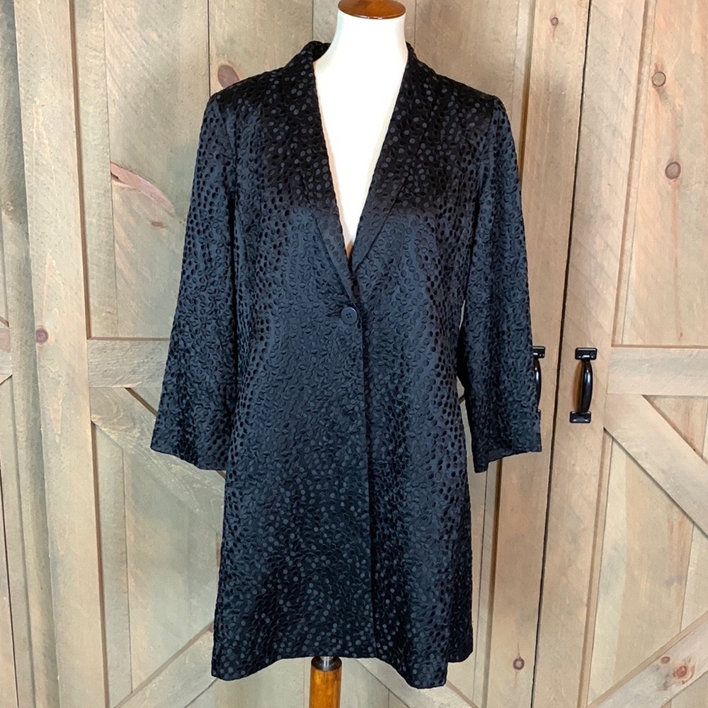 Eileen Fisher Unique Black Textured Jacket - truly darling for work or play